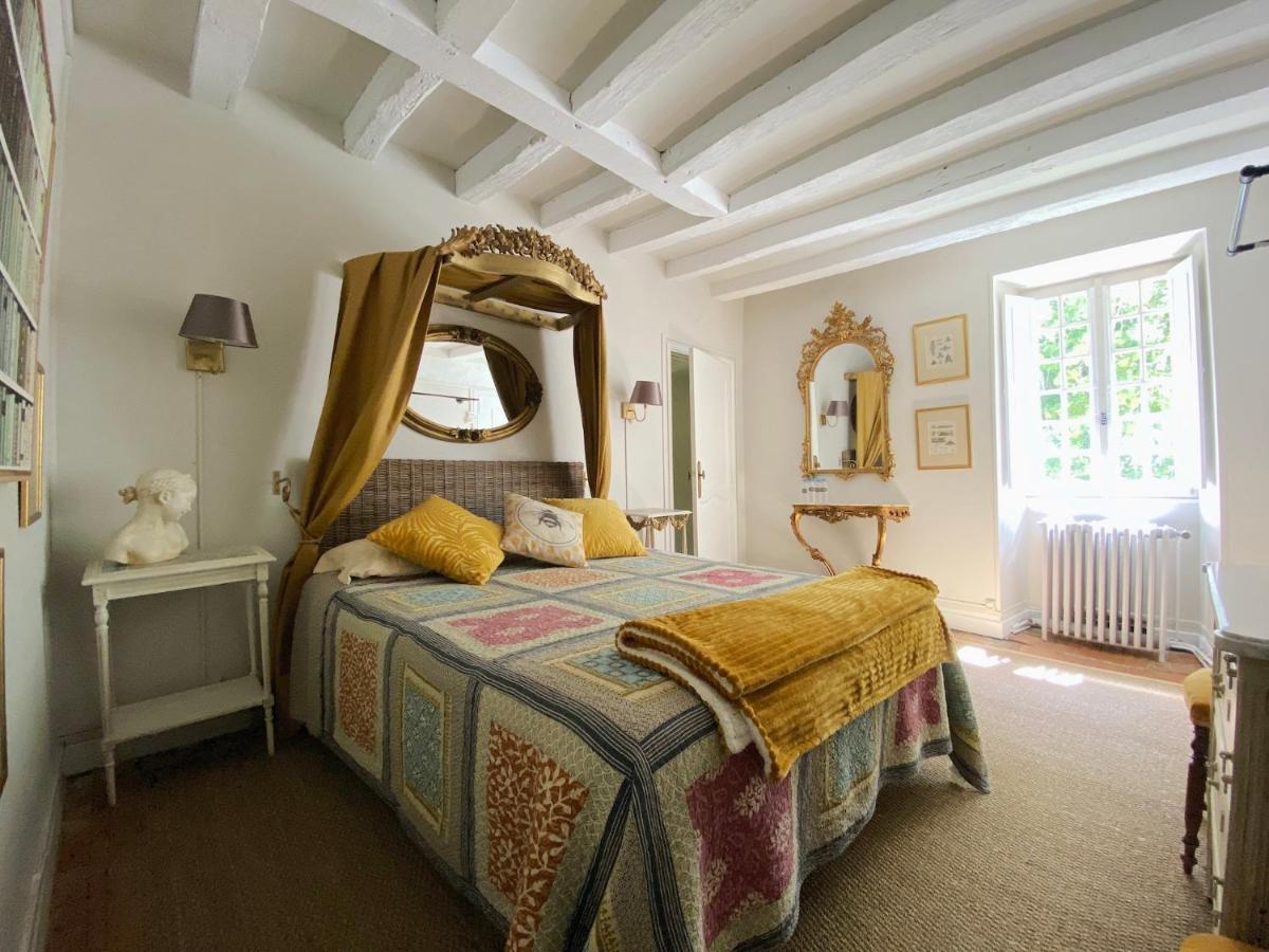 Le Petit Chateau De Sainte Colombe Bouges-le-Chateau Zewnętrze zdjęcie