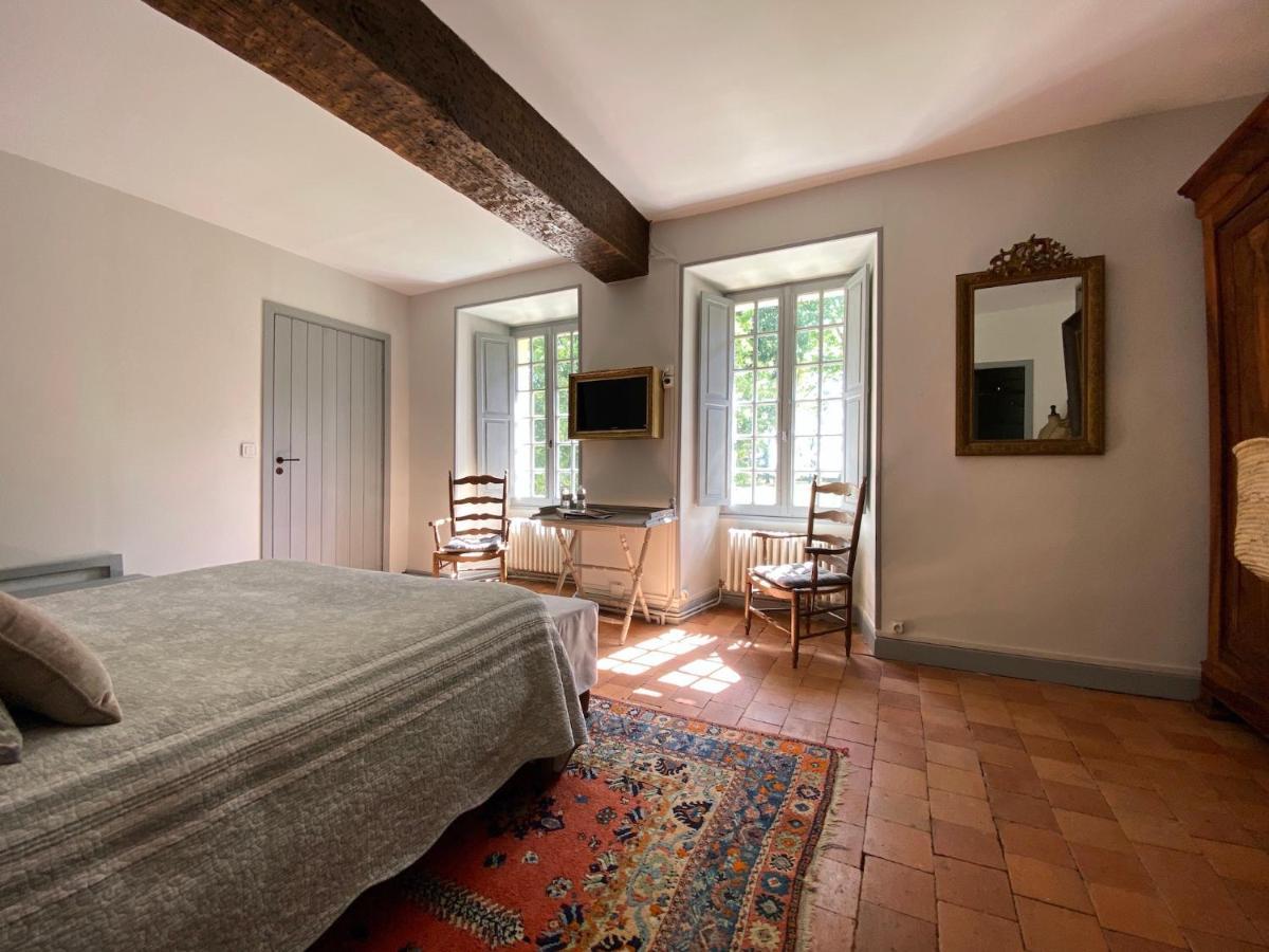 Le Petit Chateau De Sainte Colombe Bouges-le-Chateau Zewnętrze zdjęcie